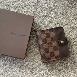 Louis Vuitton Zippy Compact wallet Damier
